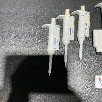 Eppendorf Research Pipettes x6 image 2